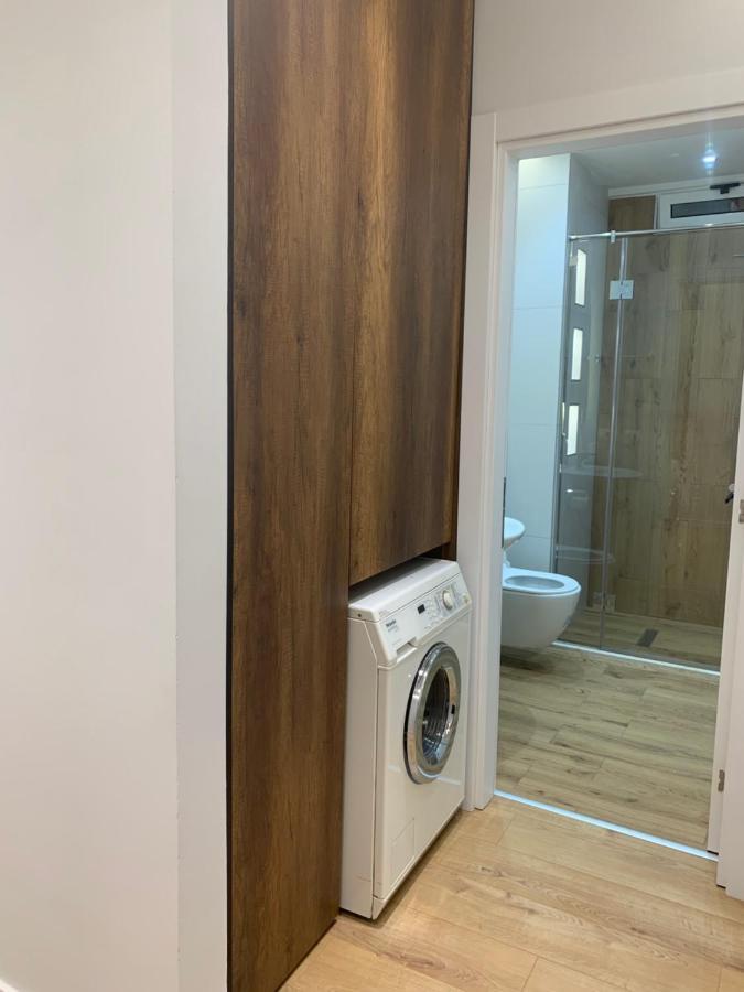 Pin Apartments Тирана Екстер'єр фото