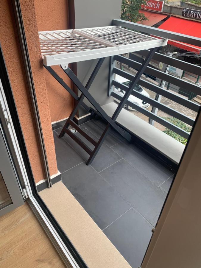 Pin Apartments Тирана Екстер'єр фото