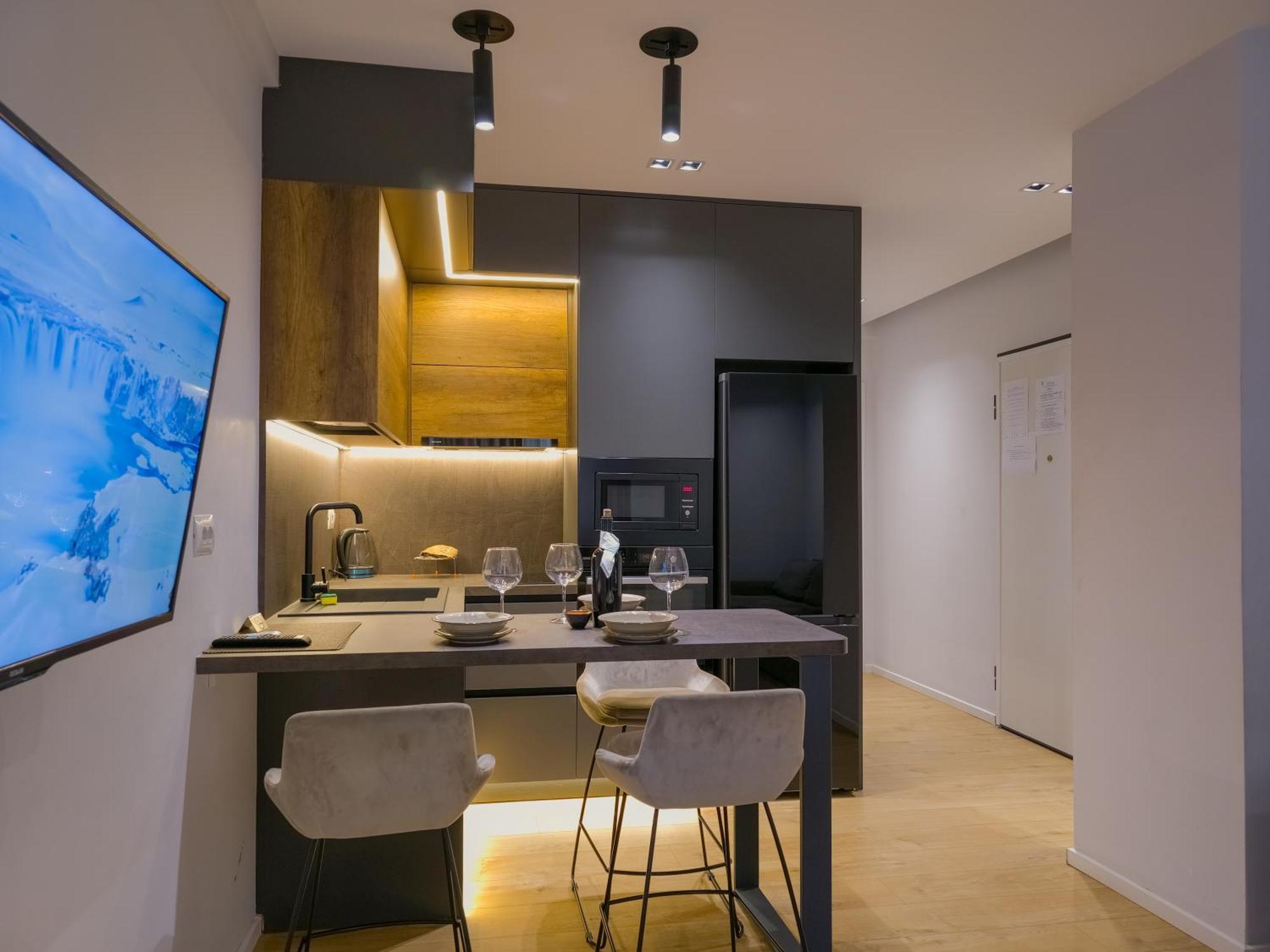 Pin Apartments Тирана Екстер'єр фото