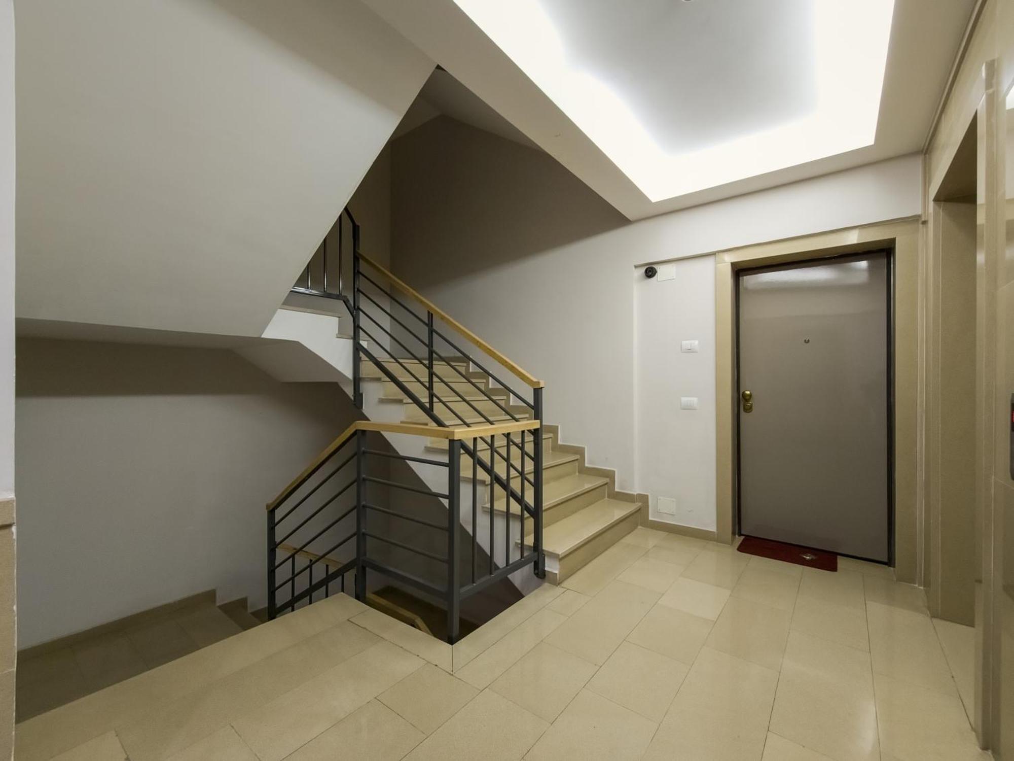 Pin Apartments Тирана Екстер'єр фото